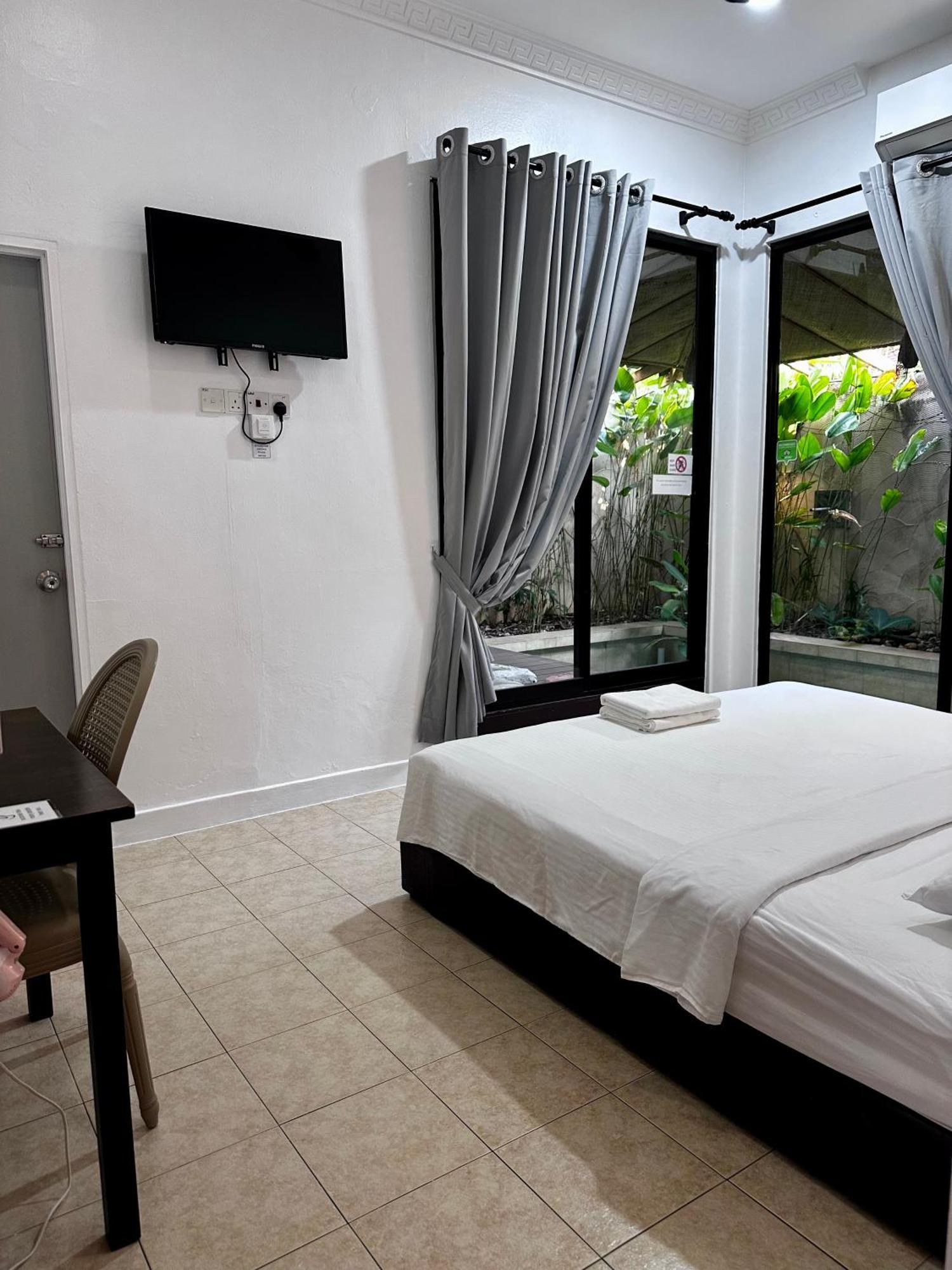 Ardour Lodge "B" Wing Tanjung Tokong Exterior photo