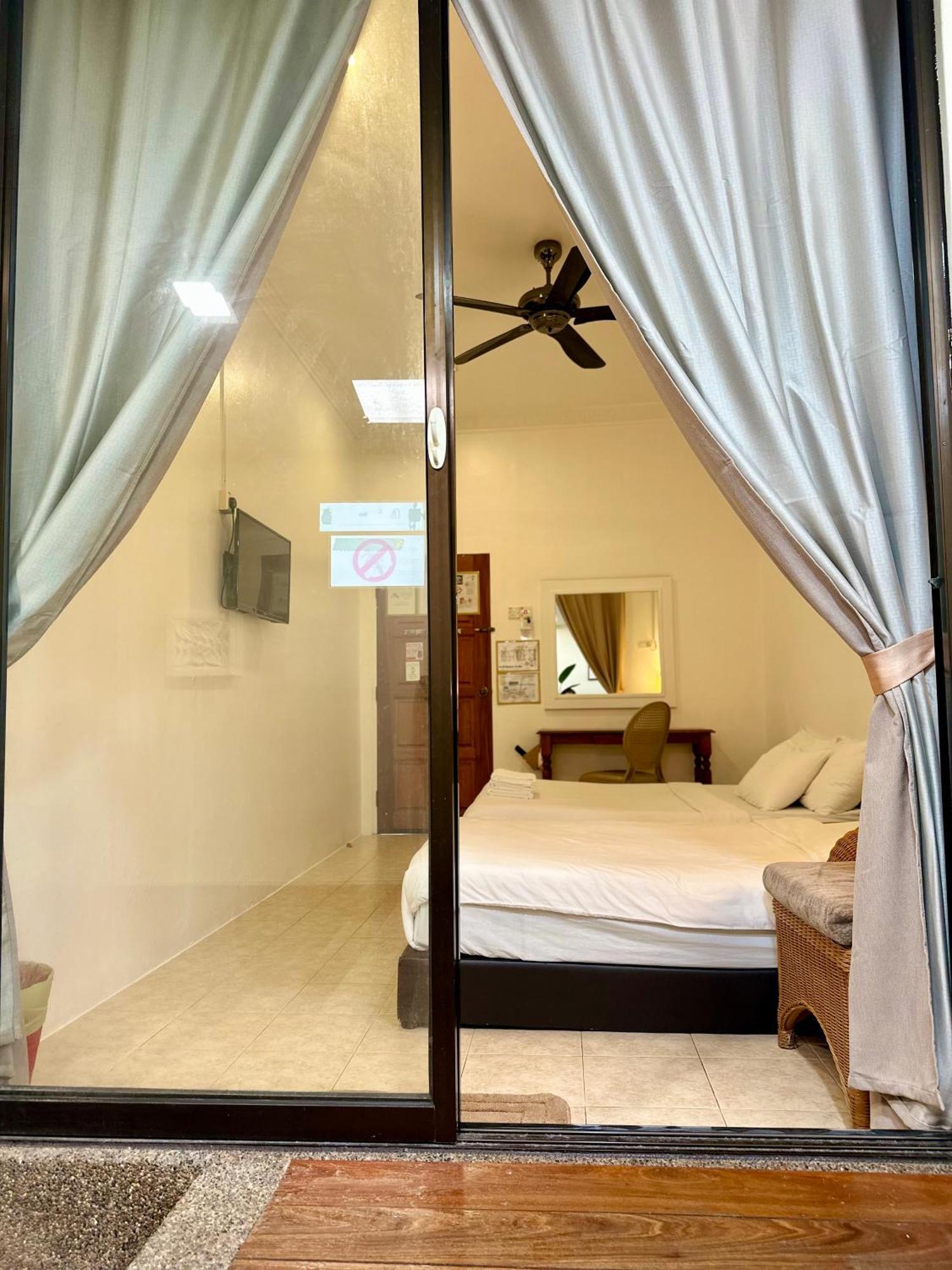 Ardour Lodge "B" Wing Tanjung Tokong Exterior photo